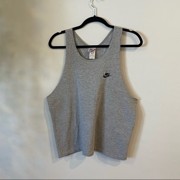 Nike gray tank top - Picture 2 of 5